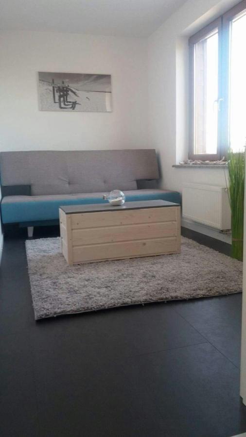 Tobi-Pokoje Goscinne Łeba Buitenkant foto